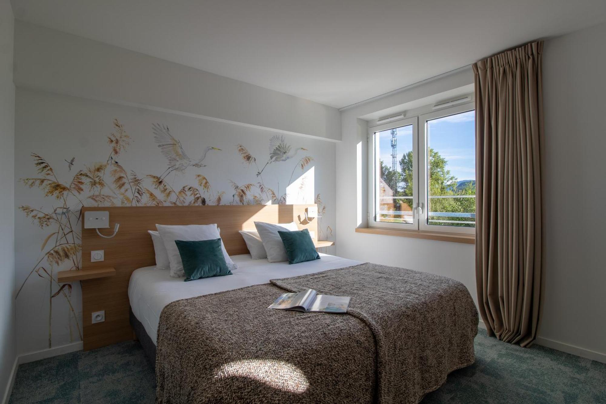 Shana Hotel & Residence Шана Екстер'єр фото